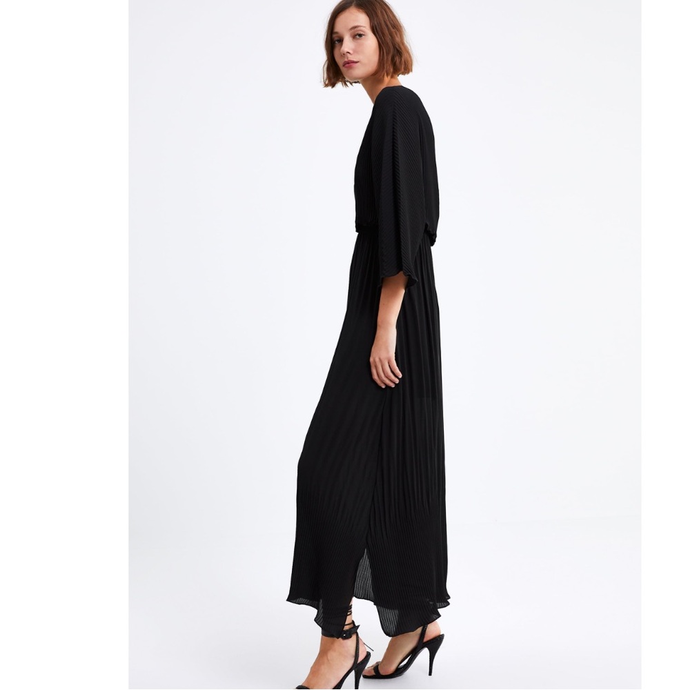 Zara Black Pleated Maxi Dress - Large NWT